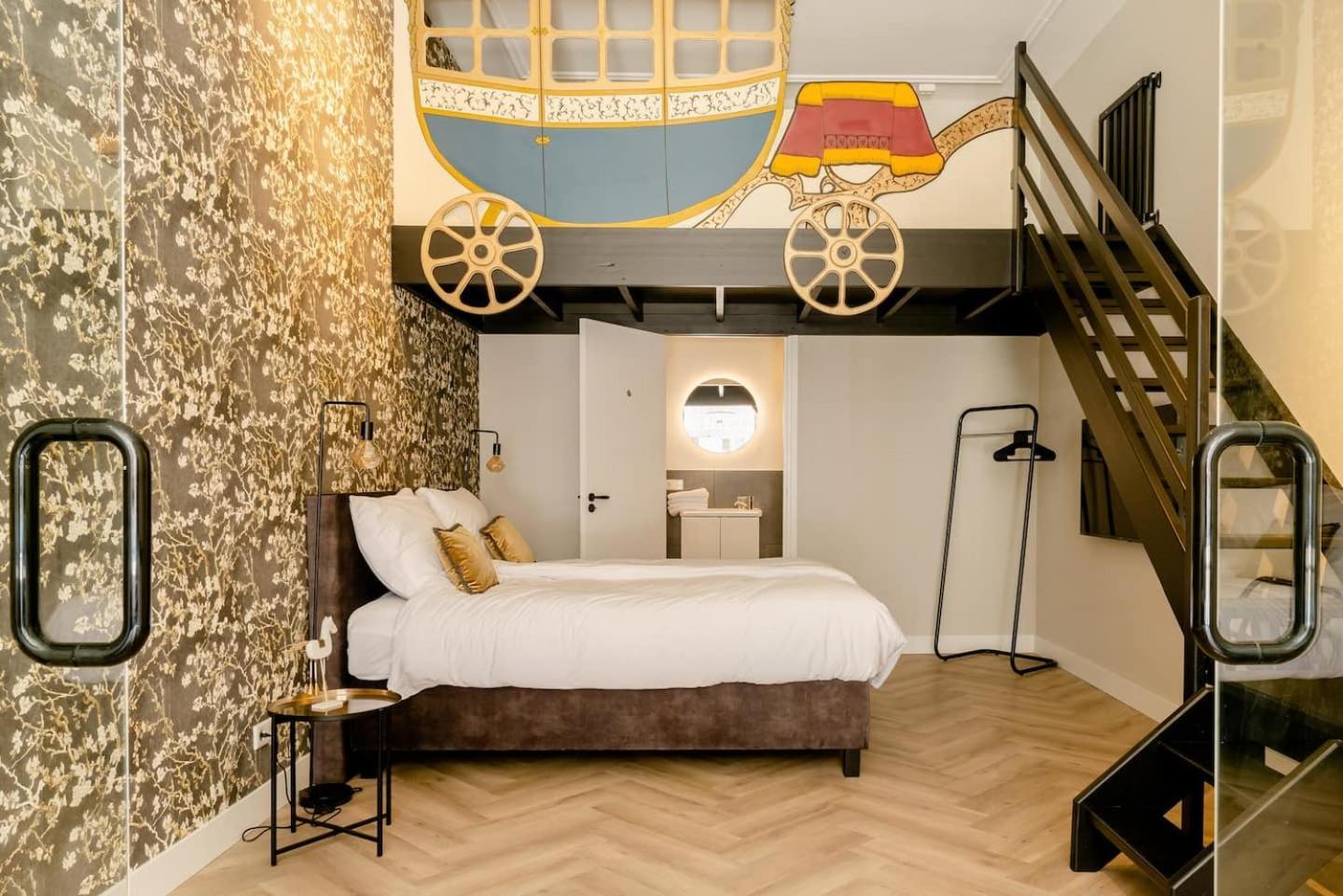 Child Favorite Coach House City Villa Тилбург Экстерьер фото